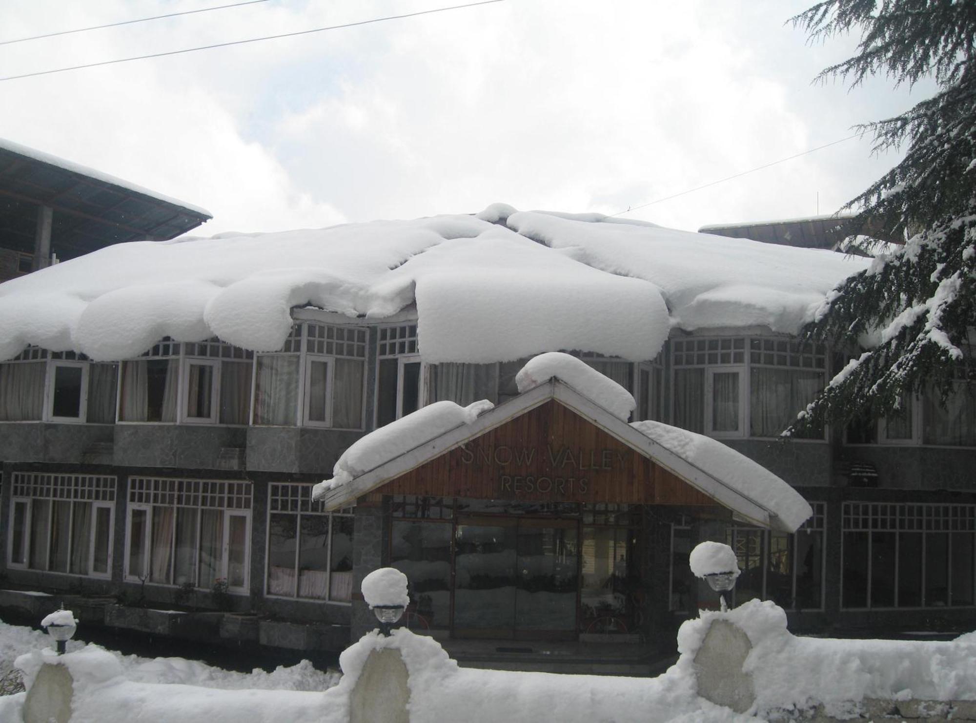 Snow Valley Resorts & Spa Manali מראה חיצוני תמונה